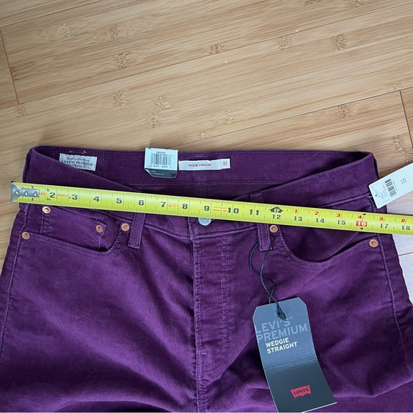 Levi’s Premium Wedgie Straight Corduroy Crop Jeans Potent Purple Anthropologie - Picture 9 of 16